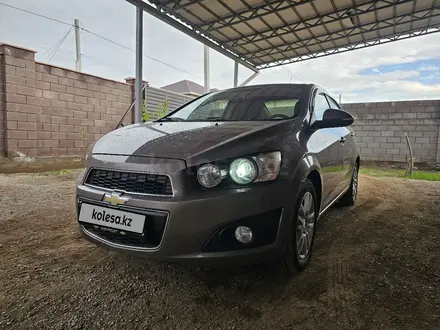 Chevrolet Aveo 2014 года за 3 500 000 тг. в Алматы – фото 2