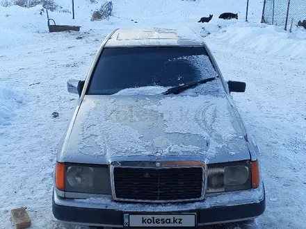 Mercedes-Benz E 230 1992 года за 900 000 тг. в Алматы