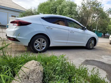 Hyundai Elantra 2019 года за 8 800 000 тг. в Кызылорда – фото 4