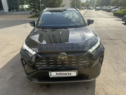 Toyota RAV4 2025 года за 22 500 000 тг. в Астана – фото 4