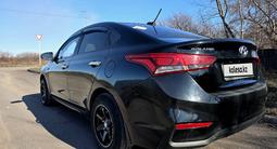 Hyundai Solaris 2017 года за 5 500 000 тг. в Рудный – фото 4
