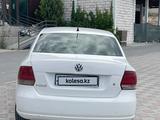 Volkswagen Polo 2012 года за 2 900 000 тг. в Актау – фото 3