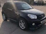 Toyota RAV4 2004 годаүшін5 700 000 тг. в Алматы