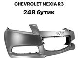 Передний бампер на CHEVROLET NEXIA R3 за 100 тг. в Актобе