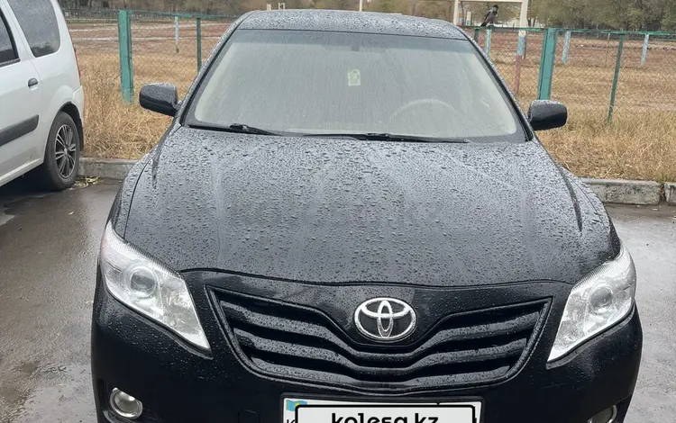 Toyota Camry 2011 годаfor6 650 000 тг. в Актобе