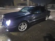 Mercedes-Benz E 280