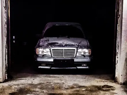 Mercedes-Benz E 230 1992 года за 3 500 000 тг. в Шымкент