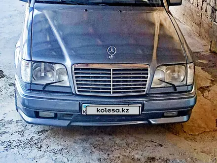 Mercedes-Benz E 230 1992 года за 3 500 000 тг. в Шымкент – фото 4