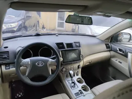 Toyota Highlander 2011 года за 3 000 000 тг. в Алматы – фото 7