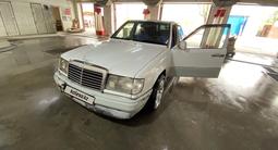 Mercedes-Benz E 230 1993 года за 1 000 000 тг. в Алматы – фото 5