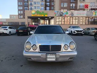 Mercedes-Benz E 280