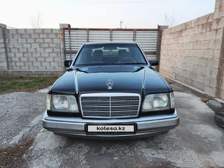 Mercedes-Benz E 220 1994 года за 1 900 000 тг. в Алматы – фото 9