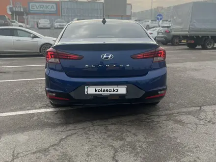 Hyundai Elantra 2020 года за 8 000 000 тг. в Алматы – фото 4