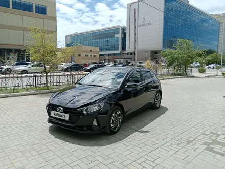 Hyundai i20 2023 года за 7 500 000 тг. в Атырау – фото 6