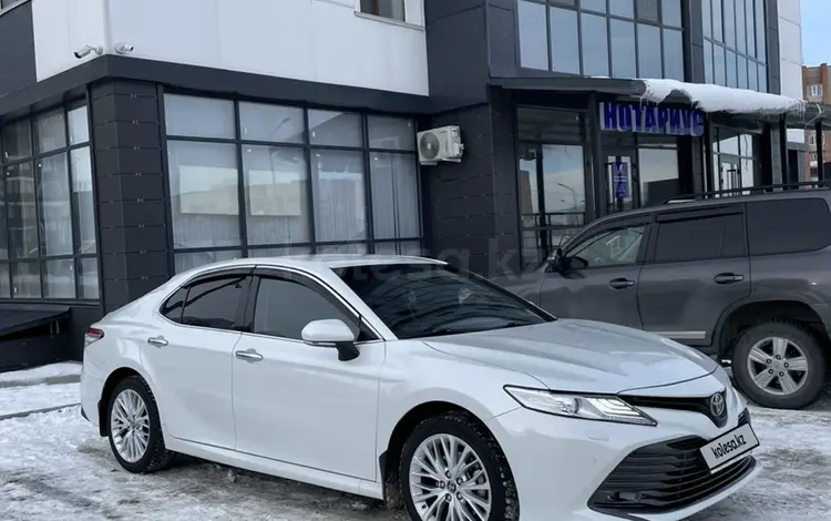 Toyota Camry 2020 годаүшін14 000 000 тг. в Усть-Каменогорск