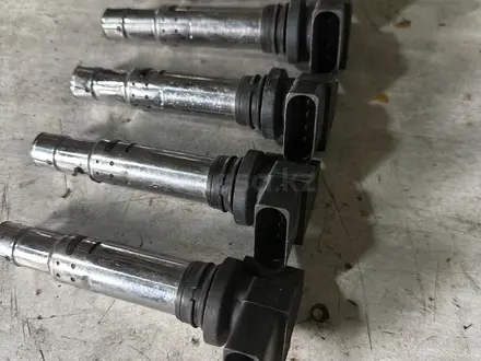 Катушка зажигания Volkswagen Audi Skoda Octavia Golf Tiguan Touran за 10 000 тг. в Караганда – фото 3