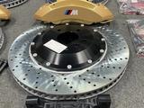 Комплект тормозных дисков и суппортов как BMW M, Brembo за 10 000 тг. в Алматы – фото 2