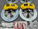 Комплект тормозных дисков и суппортов как BMW M, Brembo за 10 000 тг. в Алматы – фото 4