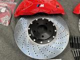 Комплект тормозных дисков и суппортов как BMW M, Brembo за 10 000 тг. в Алматы – фото 5