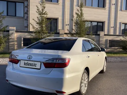 Toyota Camry 2015 года за 11 000 000 тг. в Караганда – фото 23