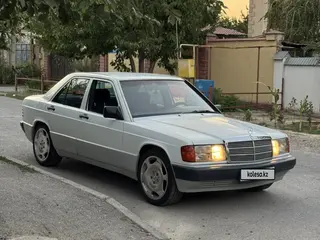 Mercedes-Benz 190