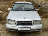 Mercedes-Benz C 280 1994 года за 1 500 000 тг. в Актау – фото 2