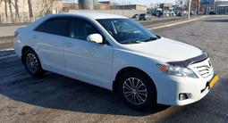 Toyota Camry 2011 года за 8 700 000 тг. в Караганда – фото 2