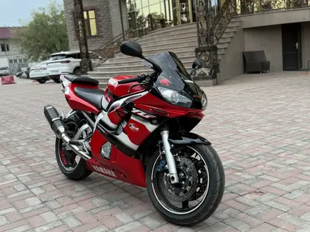 Yamaha  YZF-R6 2004 года за 2 350 000 тг. в Алматы