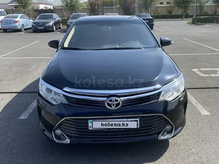 Toyota Camry 2015 года за 14 000 000 тг. в Шымкент