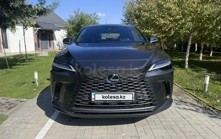 Lexus RX 350h 2024 годаүшін39 000 000 тг. в Атырау