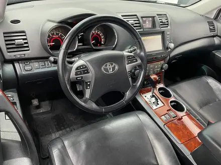 Toyota Highlander 2012 года за 11 290 000 тг. в Алматы – фото 8