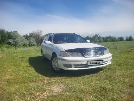Toyota Mark II Qualis 1997 года за 2 300 000 тг. в Алматы