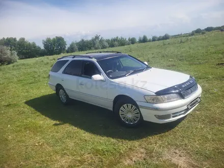 Toyota Mark II Qualis 1997 года за 2 300 000 тг. в Алматы – фото 2