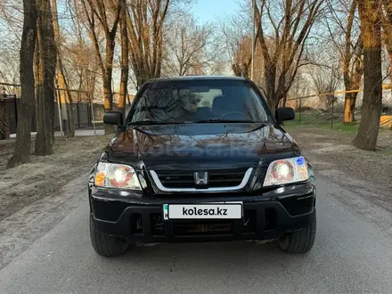Honda CR-V 1998 года за 3 600 000 тг. в Алматы – фото 6