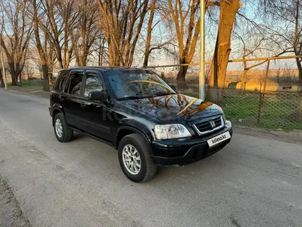 Honda CR-V 1998 года за 3 600 000 тг. в Алматы – фото 7