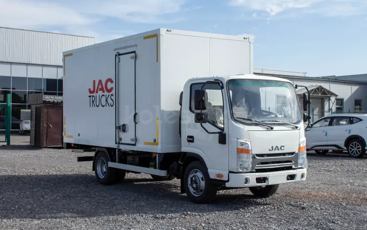 JAC  Изотермический фургон, стенки 80 мм 2026 года за 15 900 000 тг. в Актобе