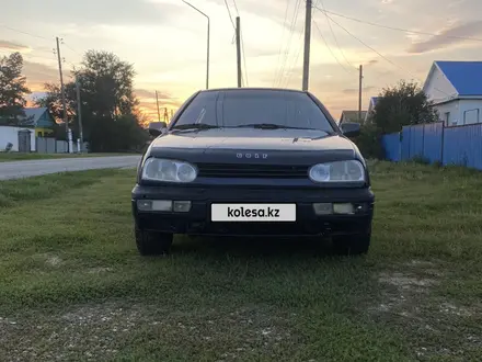 Volkswagen Golf 1993 года за 1 600 000 тг. в Актобе