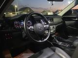 Kia K7 2018 года за 10 420 000 тг. в Алматы – фото 5