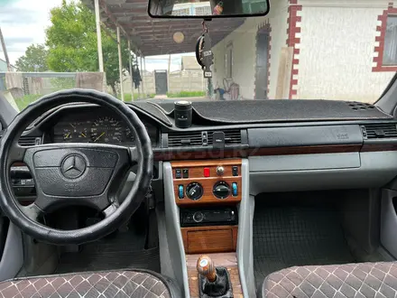 Mercedes-Benz E 230 1992 года за 1 600 000 тг. в Тараз – фото 6