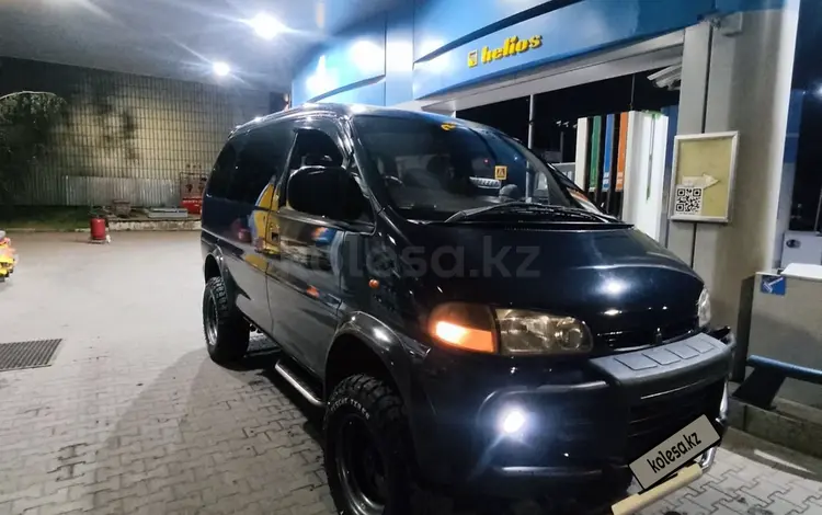 Mitsubishi Delica 1995 годаfor6 000 000 тг. в Алматы