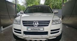Volkswagen Touareg 2004 года за 5 600 000 тг. в Алматы – фото 5