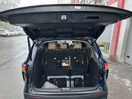 Toyota Sienna 2021 года за 21 000 000 тг. в Алматы – фото 20