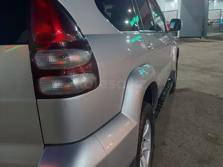 Toyota Land Cruiser Prado 2006 года за 12 500 000 тг. в Актобе – фото 14