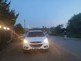 Hyundai Tucson 2013 годаүшін8 500 000 тг. в Астана – фото 4