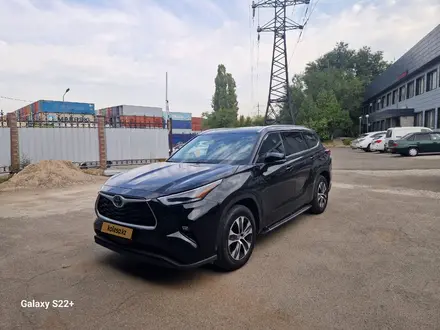 Toyota Highlander 2021 года за 24 000 000 тг. в Алматы – фото 2