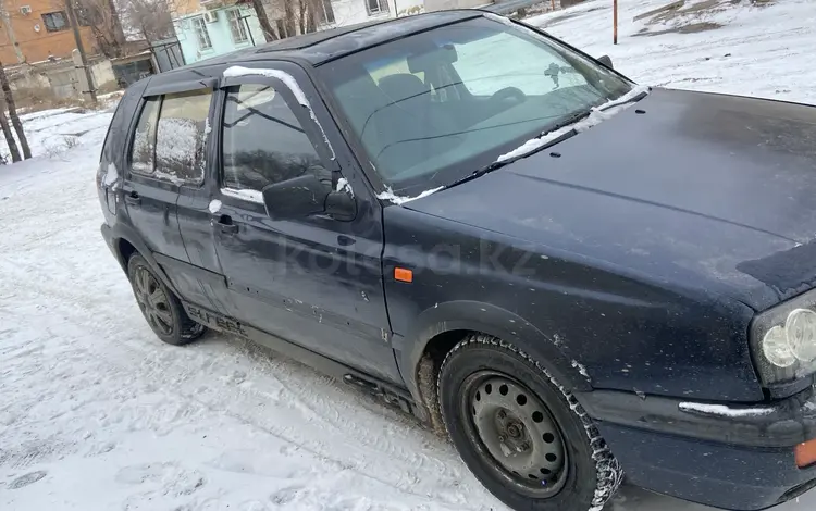 Volkswagen Golf 1992 годаfor750 000 тг. в Атырау