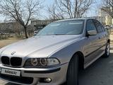 BMW 528 1997 года за 3 400 000 тг. в Актау – фото 2