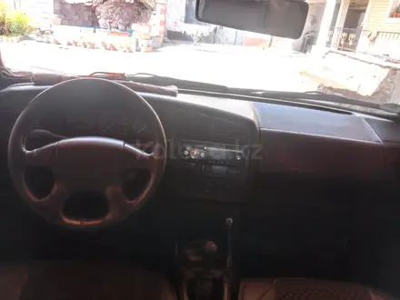 Volkswagen Passat 1994 года за 2 350 000 тг. в Шымкент – фото 28