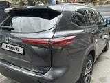 Toyota Highlander 2020 года за 16 900 000 тг. в Алматы – фото 3
