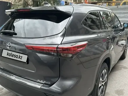 Toyota Highlander 2020 года за 16 900 000 тг. в Алматы – фото 3